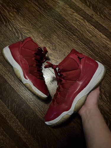 red jordan 11 size 12