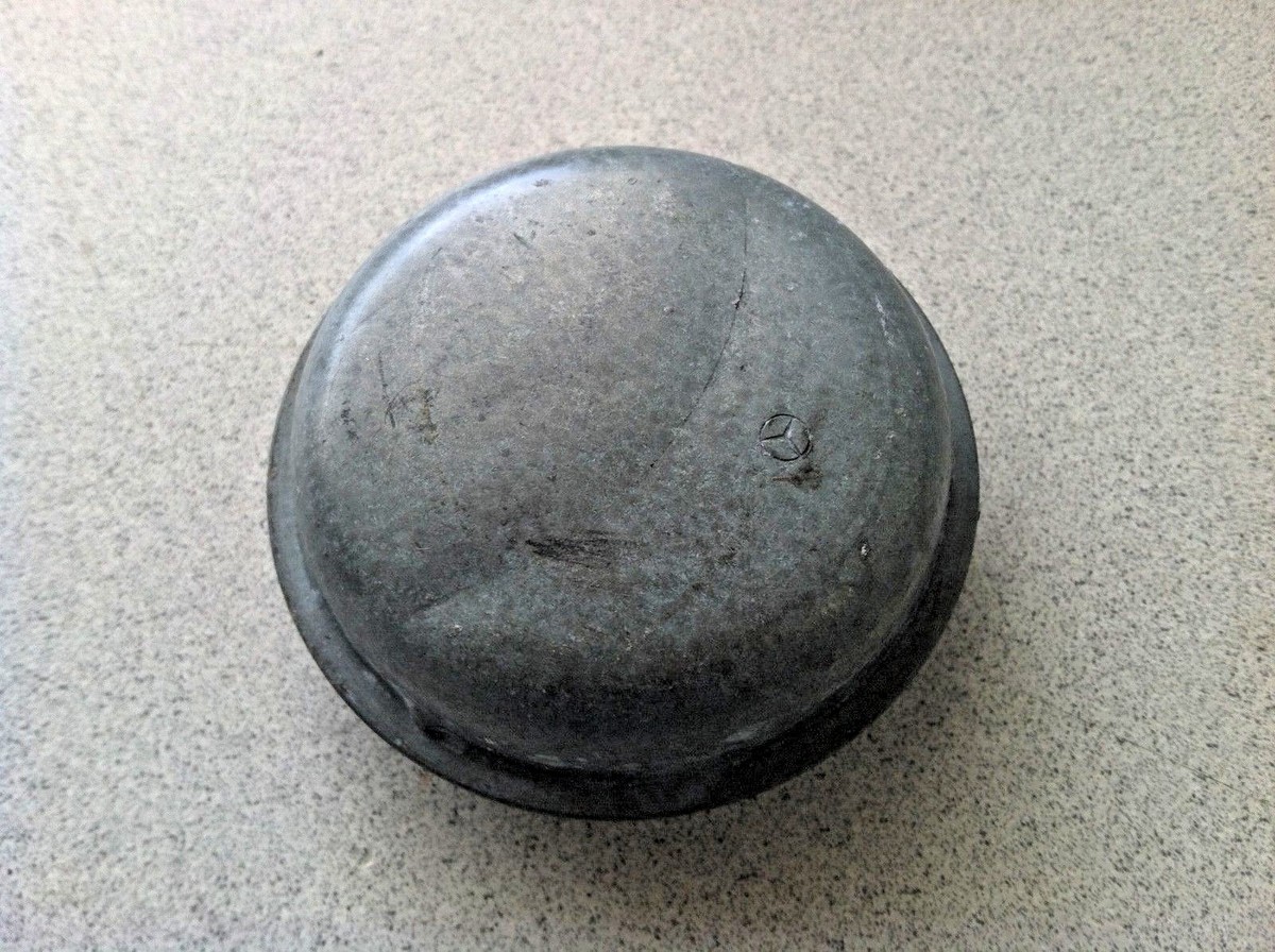 2001-2007 MERCEDES-BENZ W203 C230 C320 C-CLASS ~ FRONT WHEEL HUB 