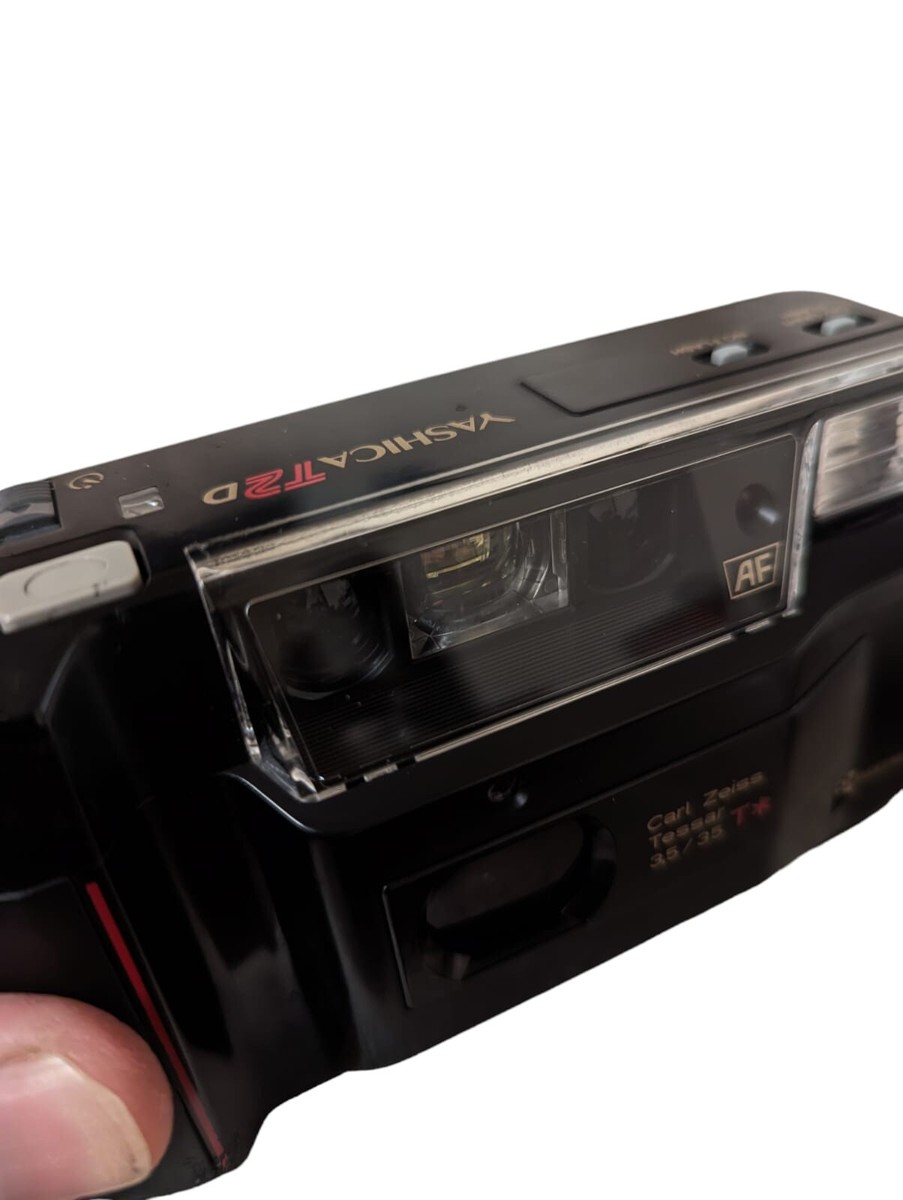 EUC Kyocera TD Yashica T2 D Carl Zeiss Tessar T* 35mm F3.5