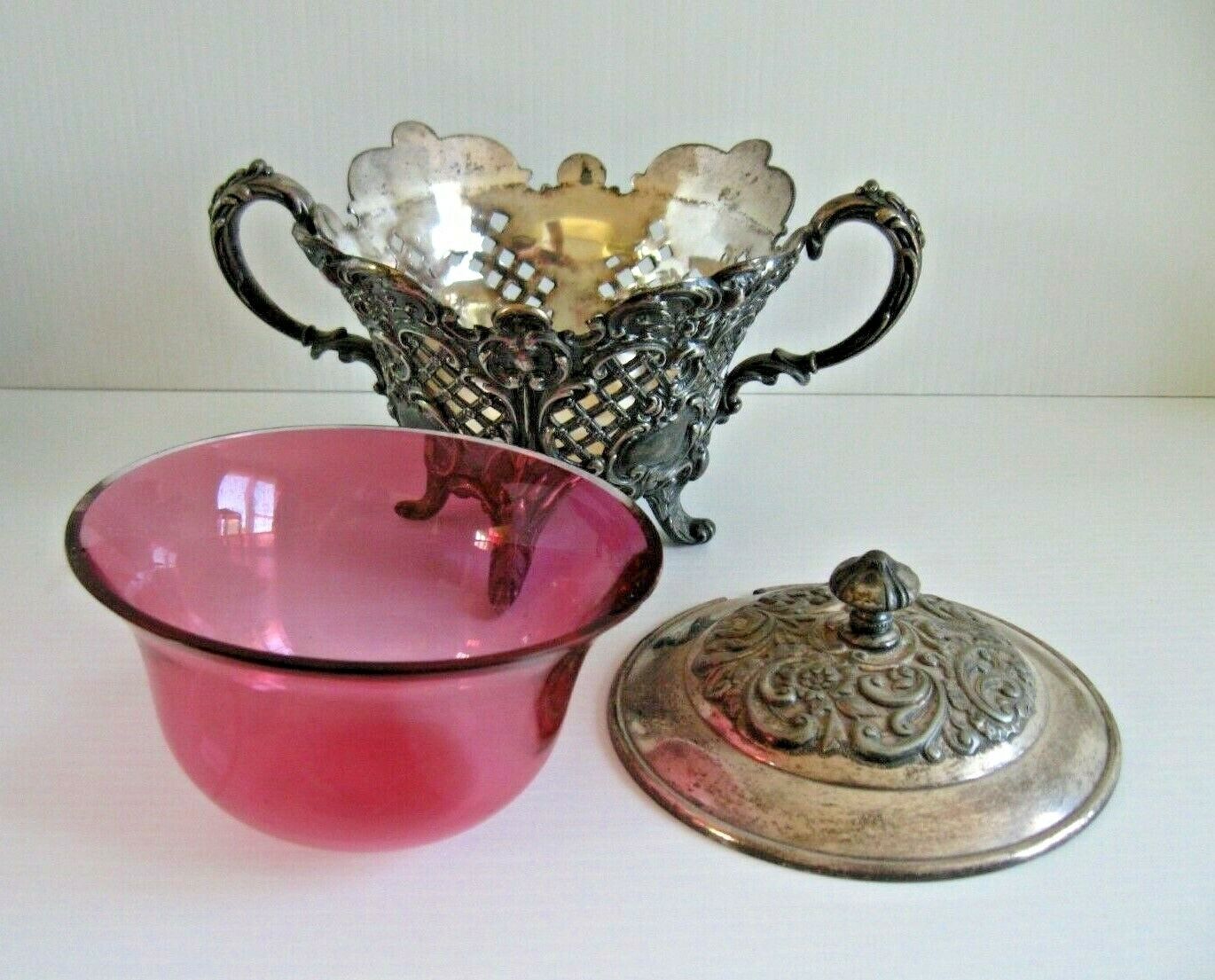 Victorian Meriden Silver Plate Sugar Bowl with Cranberry Glass Insert