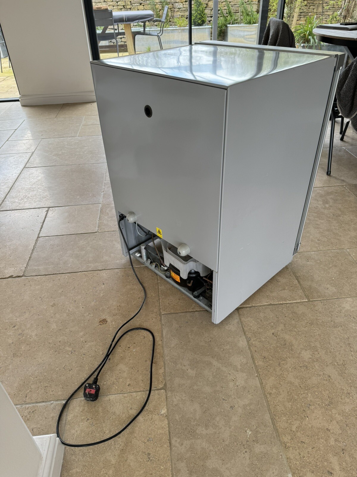 Bosch Wine Cooler Fridge KTW18V80GB Silver Glass door H 84cm Good