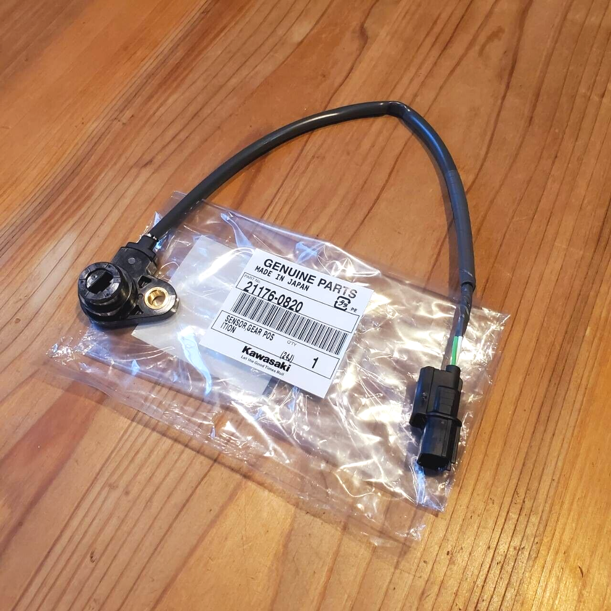 Kawasaki Genuine Sensor Gear Position 21176-0820 | 211760820 | OE
