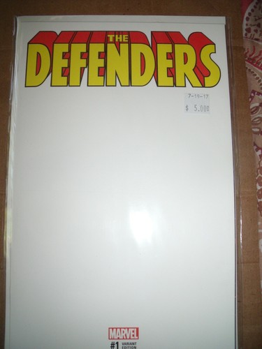 The Defenders # 1  NM+  Ready for CGC Blank Variant Cover  MCU 😍🤩      dos
