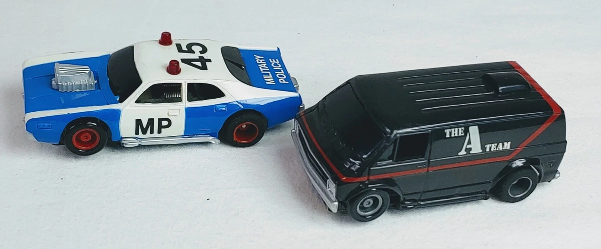 VINTAGE TYCO 1 64 SLOT CARS A TEAM 45 MILITARY POLICE Race Set