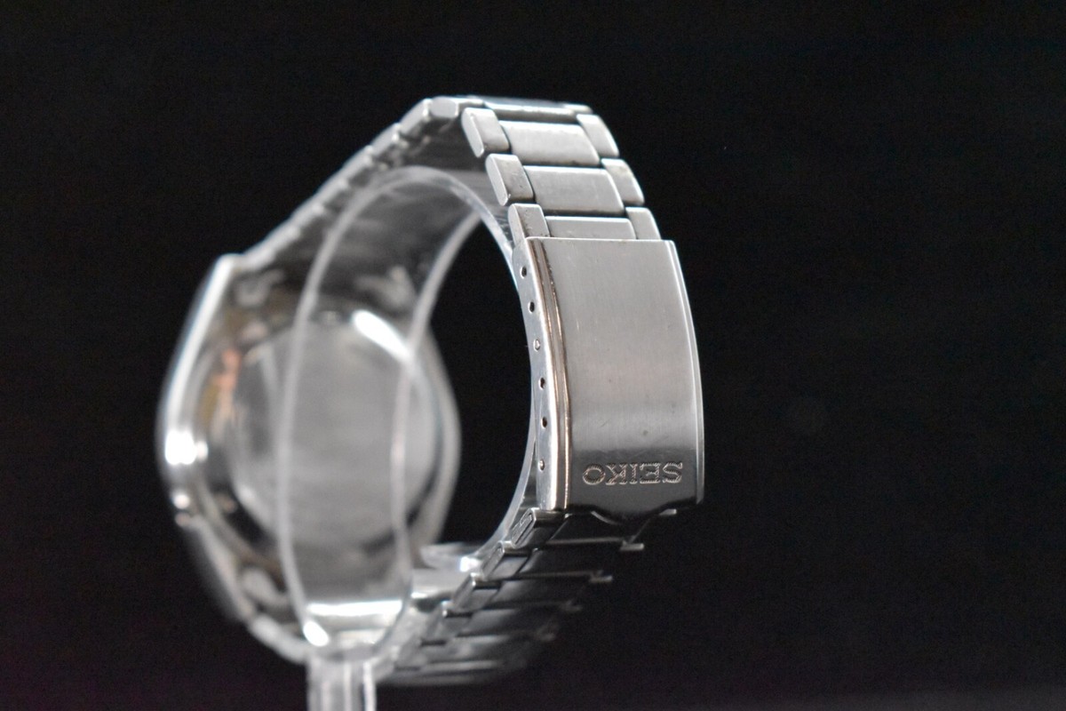 Seiko 5 7S26-8760 Automatic White Dial Day/Date Mens Watch [Near