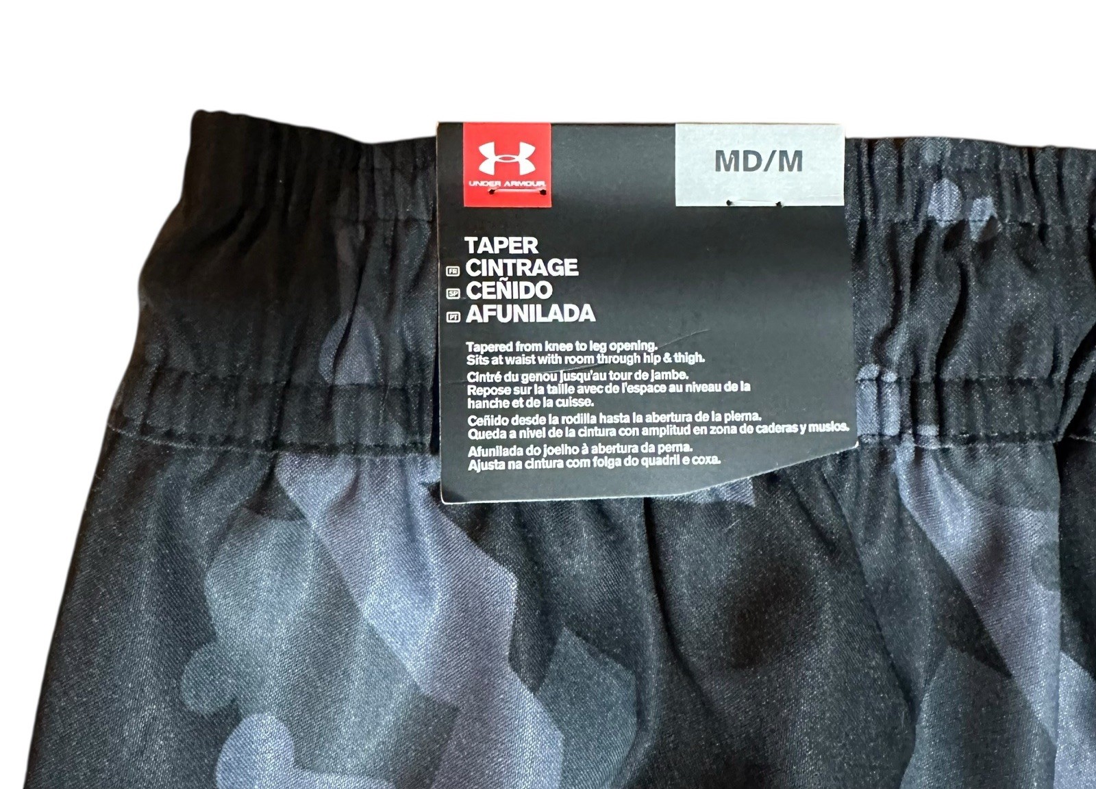 NEW Under Armour Mens Loose Tapered Zippered Cargo Pants Black Gray Camo Size M thumbnail 8
