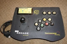 Mad Catz Real Arcade Universal Stick Tournament Ready (Microsoft Xbox PS2 GC)