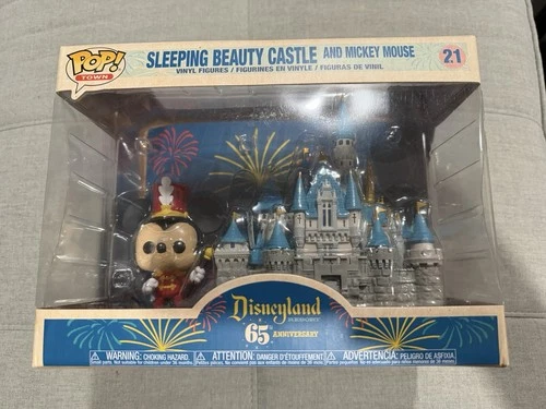 Funko Pop Town Sleeping Beauty Castle Mickey Mouse #21 Disneyland Exc Disney New