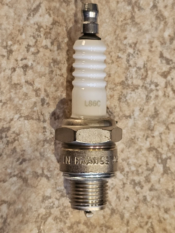 Juego de bujías Wolseley 6/80 y Morris Six (MS) 1949-1953 - gratis Reino Unido p+p Foto 2 de 3