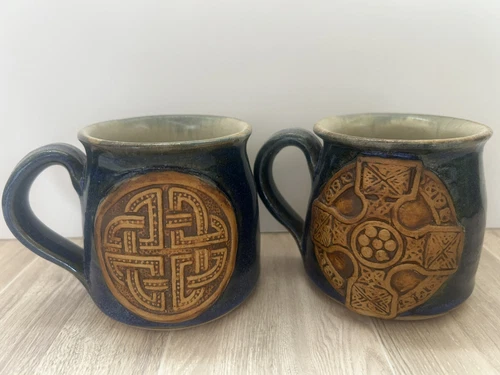 Celtic Pottery Mugs Cross & Knot