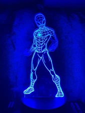 Marvel Spider-Man 3D Illusion Lamp 8” -Glows In Different Colors NEW