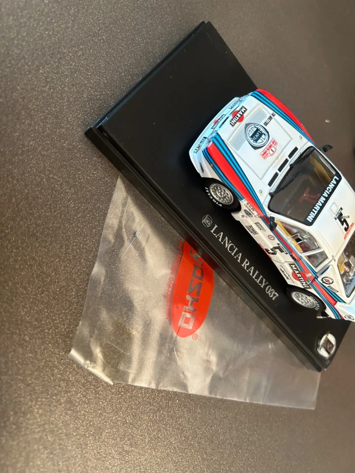 Lancia Rally 037 Rally Tour de Corse Kyosho 1:43 - Immagine 4 di 4