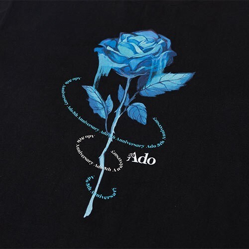 Ado T-Shirt 5th Anniversary POPUP-STORE Blue Rose T-Shirt Black XL