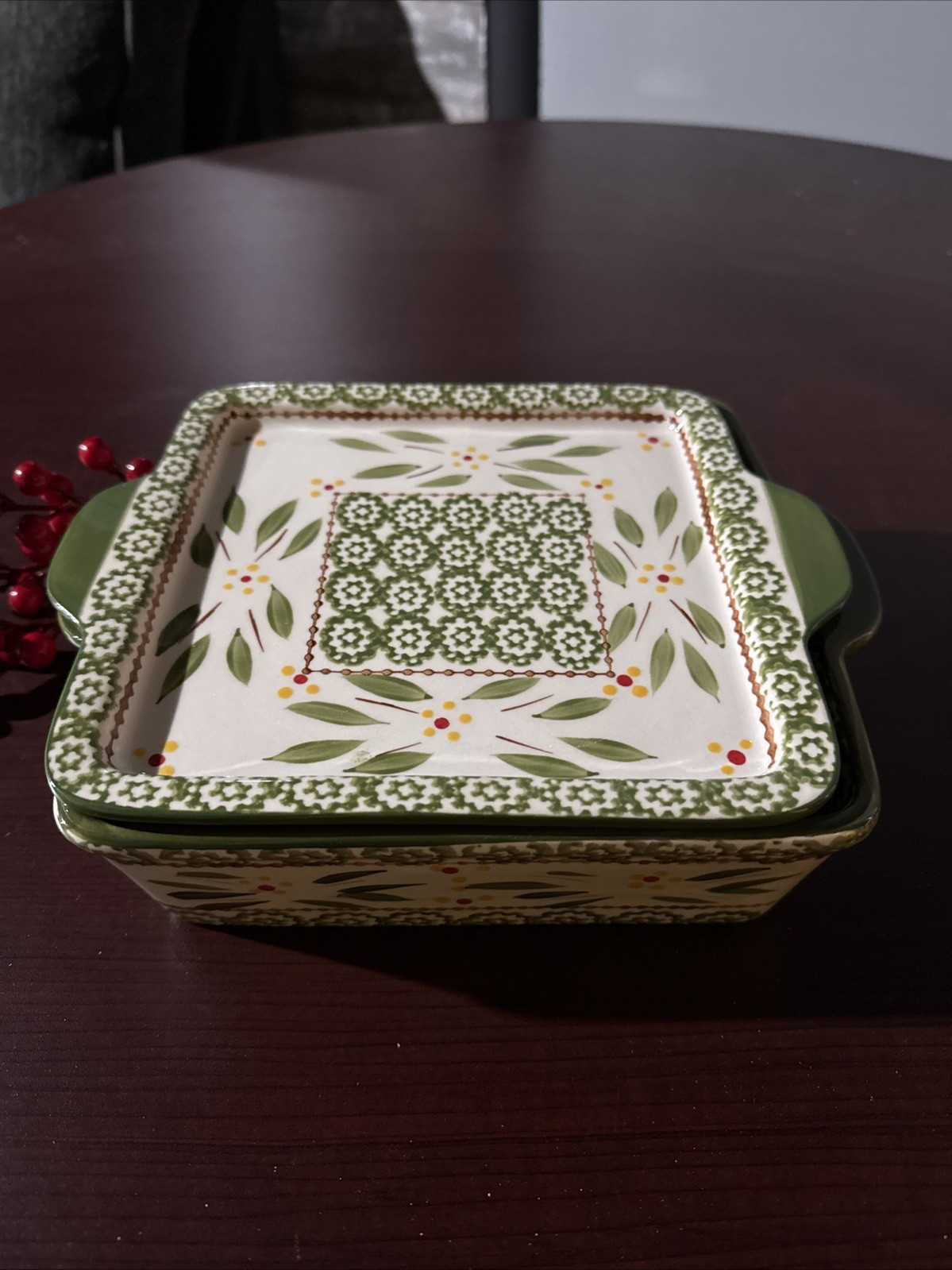 Temp-tation 8" Green Old World Square Baking Dish W/ Tray Cover