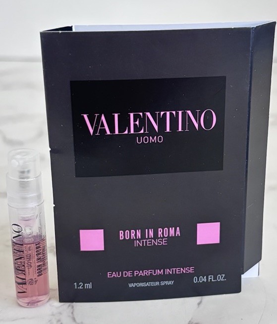 Valentino Uomo Born In Roma Intense Eau De Parfum Spray 1.2mL/0.04