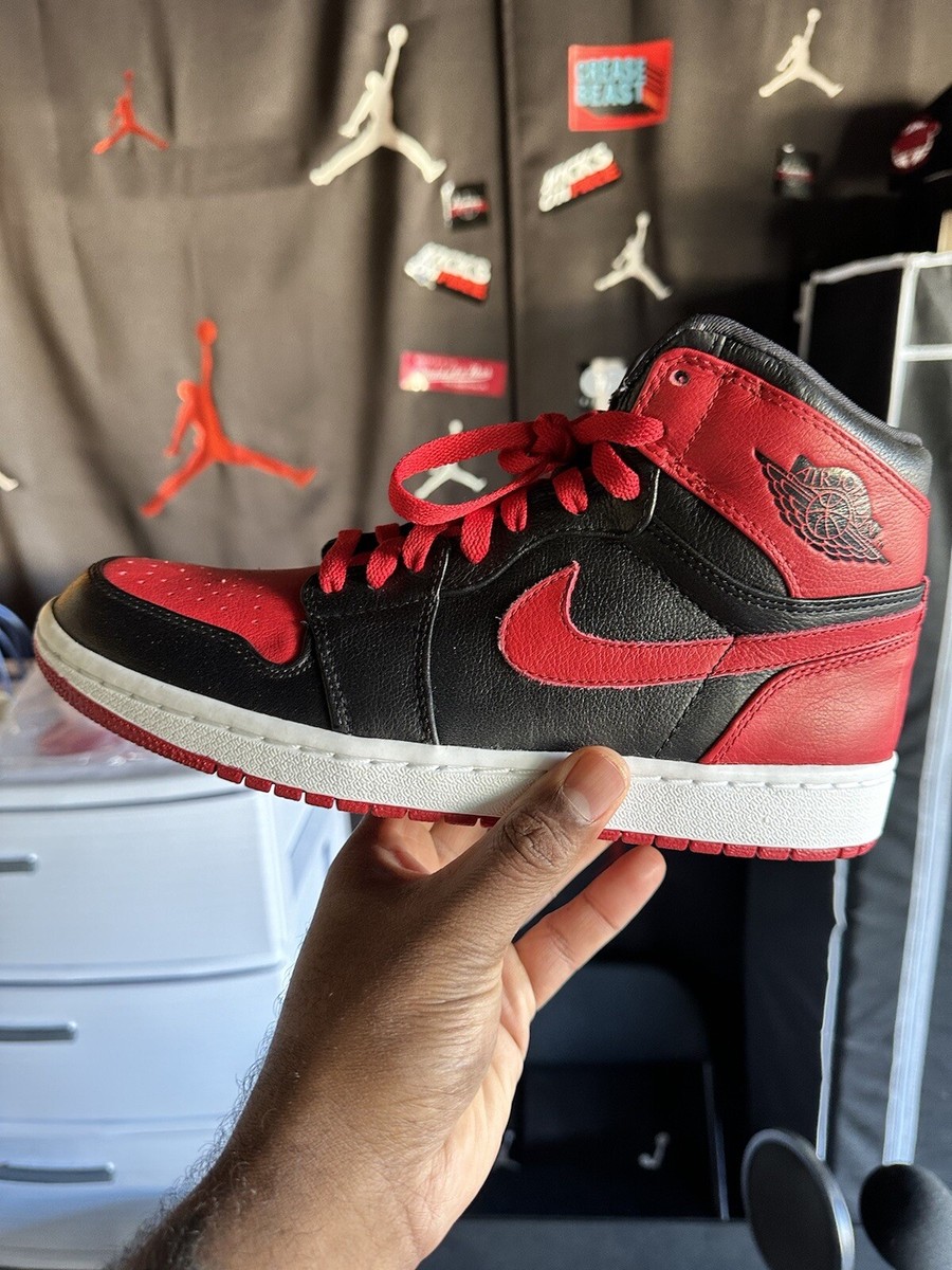 jordan 1 banned red laces