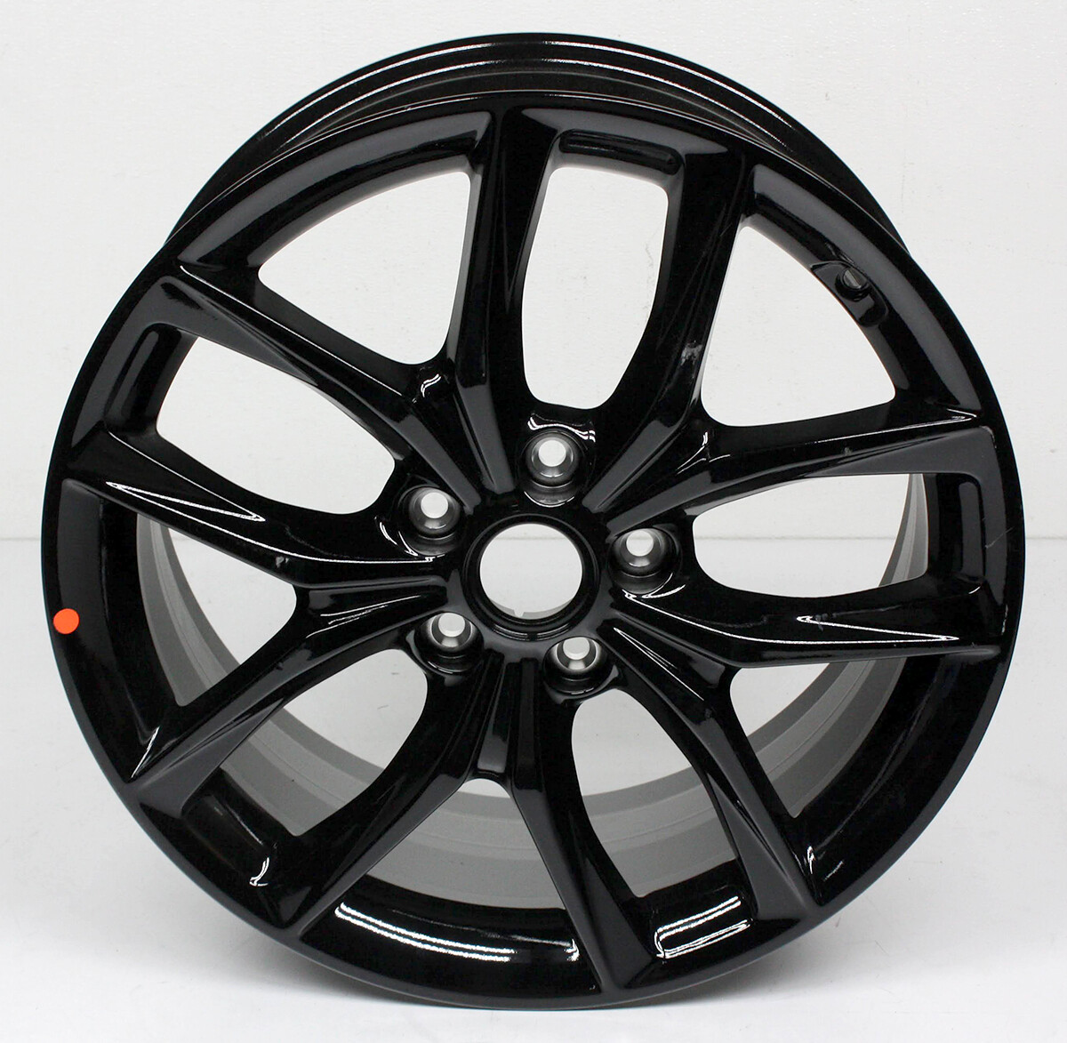 OEM 18 inch alloy wheel For Hyundai Veloster R-Spec Black OEM 18 inch alloy wheel For Hyundai Veloster R-Spec Black