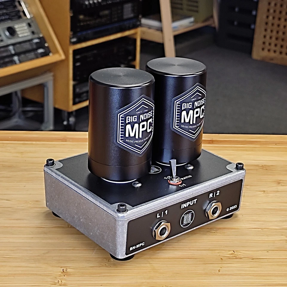 Audio Magic XFB9071 Vintage Neve Style Input Transformer | 1:2 Step Up - Image 2 of 4