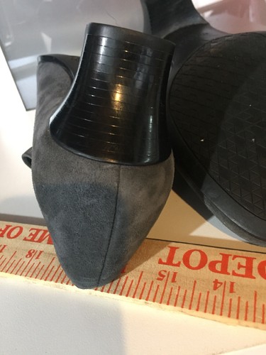 Women's Shoes - Picture 7 of 12