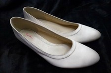 Rainbow Club Gr. EU 41 Brautschuhe UK Gr.7 1/2/ Ivory Ramona wie NEU! Original
