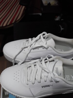 Puma Women's Athletic Shoes Size 9 Never Worn