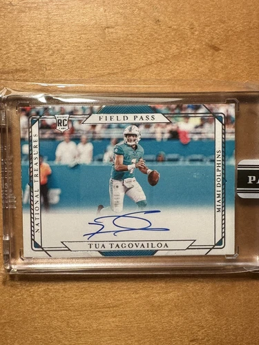 2020 National Treasures Field Pass RC Auto - Tua Tagovailoa - Black Box 1/1