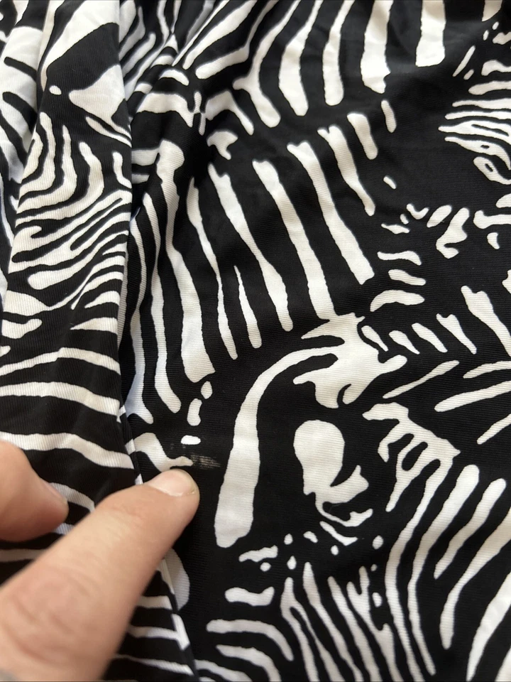 TRINA TURK Zebra Print Shirt Top Size M fun casual Fun Unique  - Image 4 of 4