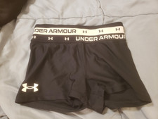 Under Armour Girls' Armour HeatGear Fitted Black Shorty YMD Medium