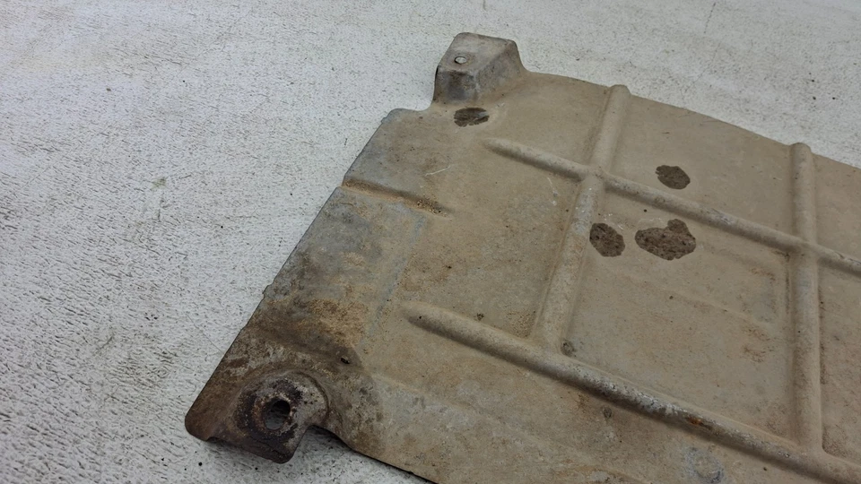 Ford Fusion 2013-2020 motor delantero protector contra salpicaduras inferior deflector OEM Foto 2 de 4