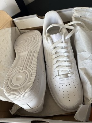 Nike Mens Air Force 1 '07 Triple White Men's CW2288-111 *BRAND NEW DAMAGED BOX*