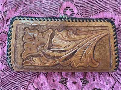 VTG 1970s Hand-tooled Leather Floral Wallet Clutch with Kiss-lock Closure Boho