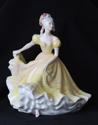 Royal Doulton, “Ninette”, yellow dress, a Pretty Lady, #HN 2379