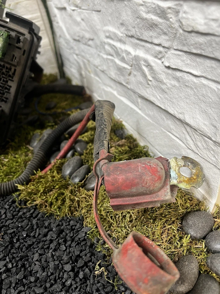 1997-2092 Chevrolet K2500/3500 Diesel Fuse Box - Image 4 of 4