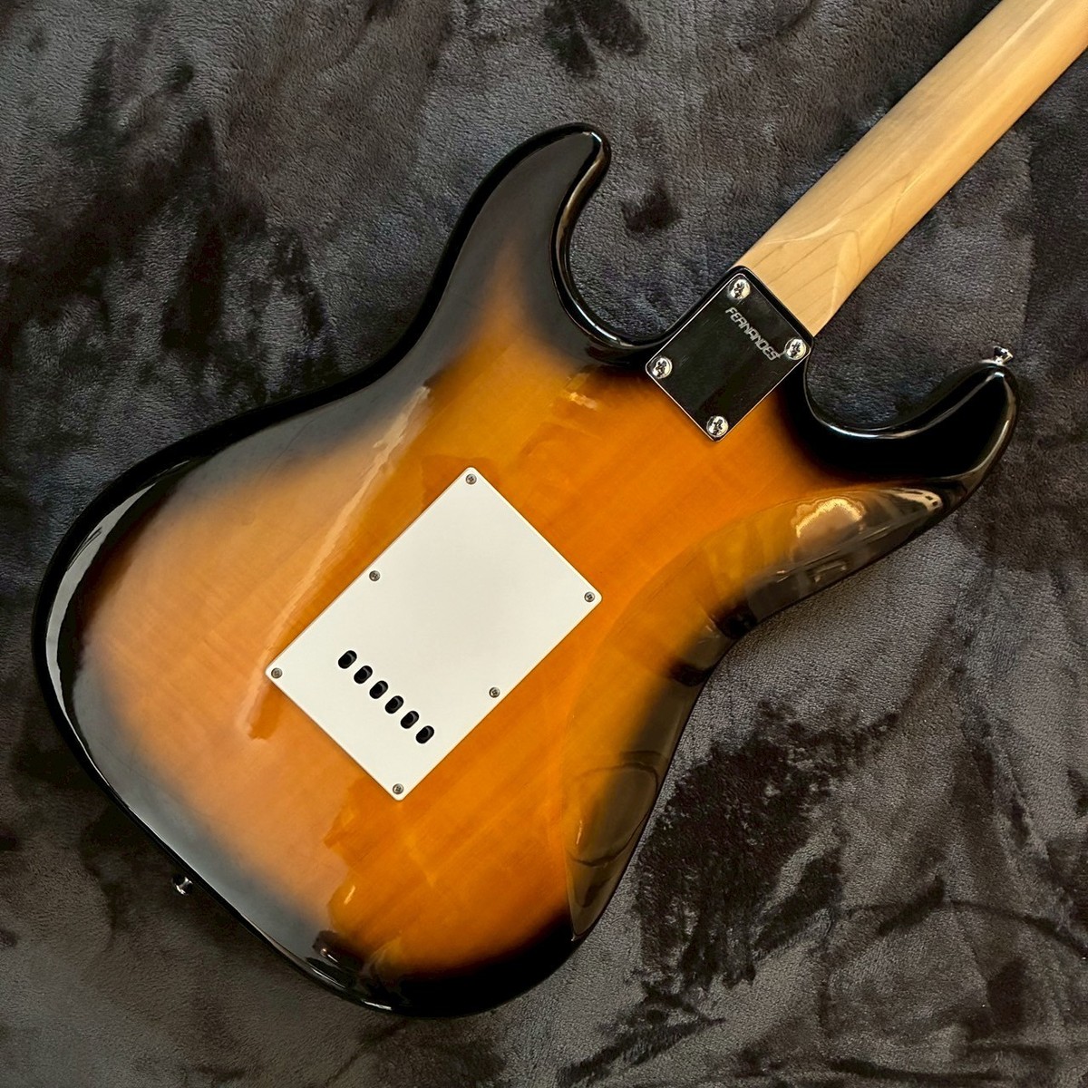 Fernandes FTE-50 エレキギター USED) FERNANDES RST-50 Sun Burst Electric Guitar from Japan
