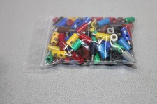 Märklin 80 sztuk złączy kablowych i 20 tulei do modelarstwa skala H0 #V837