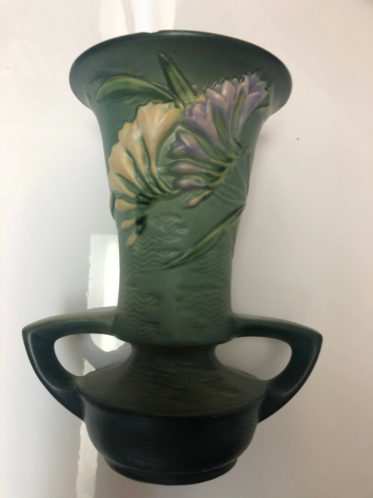 Roseville Pottery Green Freesia Vase eBay