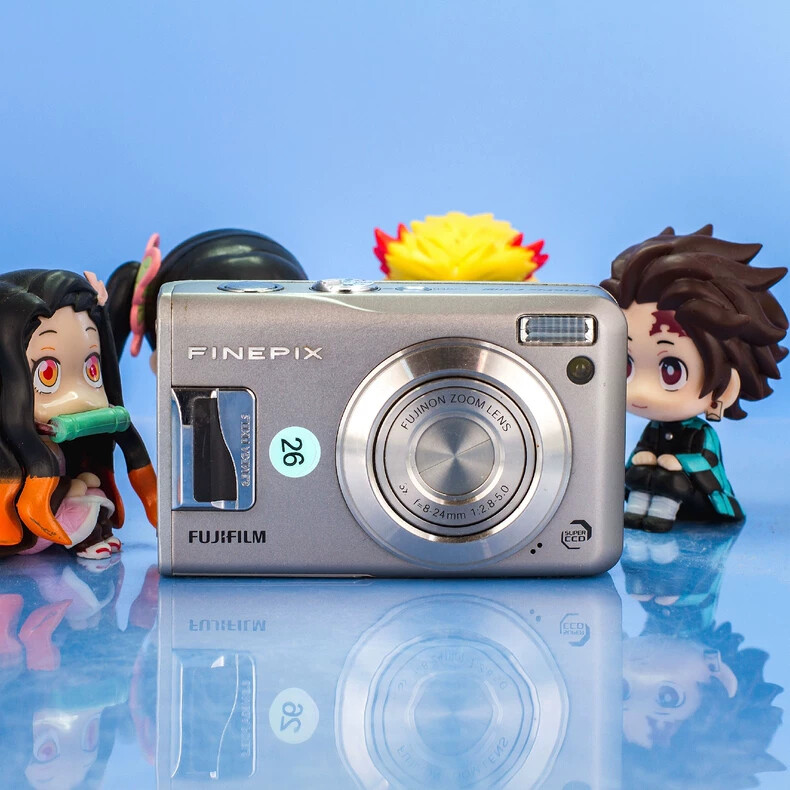 Fujifilm Fuji finepix F31FD digital camera English Language -90