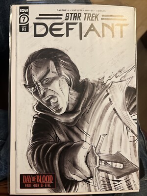 STAR TREK DEFIANT #7- 1:10 MALACHI WARD BW VARIANT- DAY OF BLOOD 4 - IDW