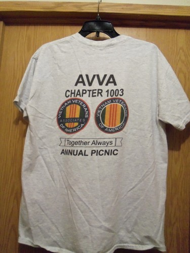 T-shirt AVVA capitolo 1003 Vietnam Veterans grigia grafica L - Foto 2 di 2