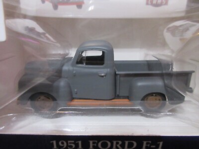 1:43 Greenlight 1951 Ford F-1 Pickup Truck Forrest Gump Luppa