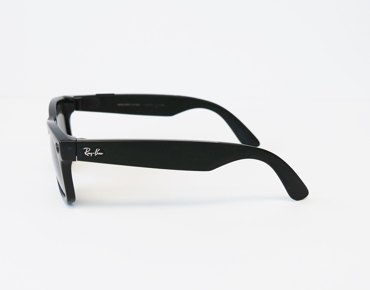 Ray-Ban Stories Wayfarer RW4002 601S87 50mm Smart Glasses