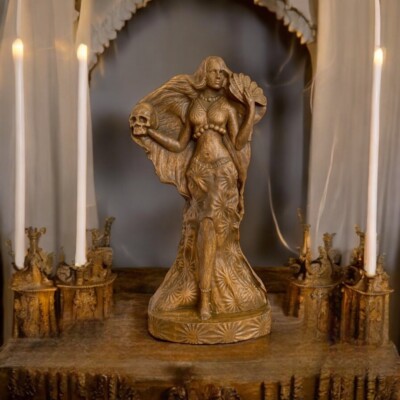 Estatua de Pomba Gira Statue Deidad de la Religión Brasileña Candomble Kimbisa