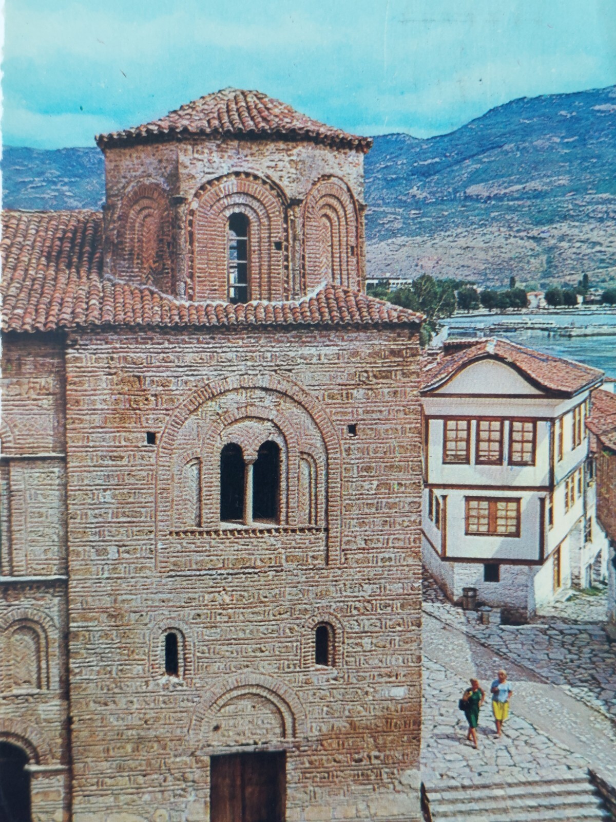 Picture 3 of 5