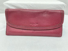 Authentic Coach Leather Envelope Clutch Wallet Red Embossed Logo