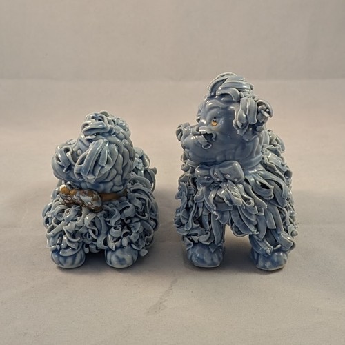 Vintage Pair of Baby Blue Ribbon Spaghetti Poodle Dog Figurines with Gold Bow - Picture 3 of 9