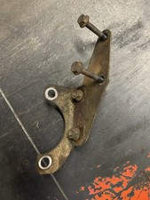 1967-79 Ford Truck F100 F250 Brake Valve Bracket Top Of Power Steering Box 74b4 1967-79 Ford Truck F100 F250 Brake Valve Bracket Top Of Power Steering Box 74b4