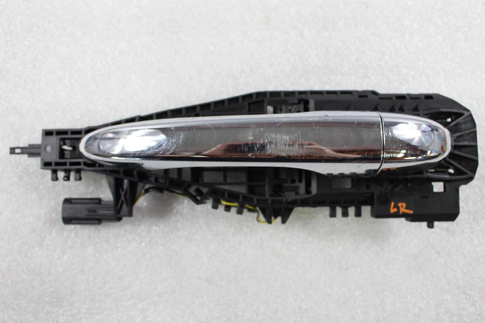 Maserati Ghibli Spyder Rear Left Door handle P/N 670013708