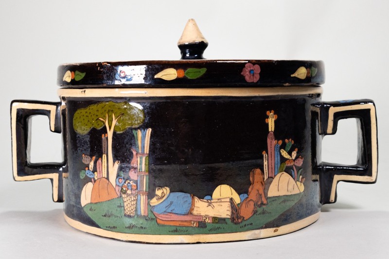 Vintage Tlaquepaque Mexican Lidded Tortilla Warmer Pottery C.1930/40s
