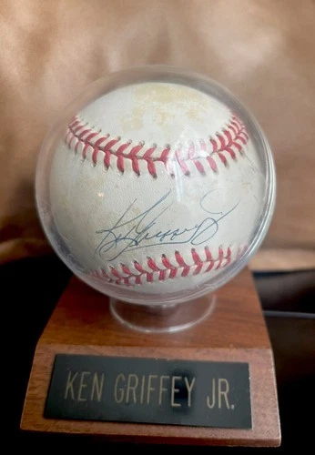 Ken Griffey Jr Autograph Baseball in Display Case