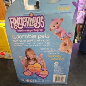 New WowWee Fingerlings Interactive Baby Monkey Candi Pink Blue